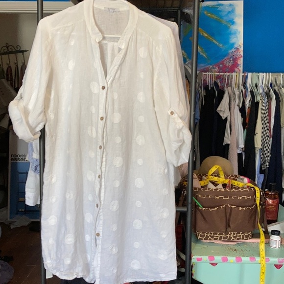 Rosemarine Dresses & Skirts - L Rosemarine long white linen button down dress. Roll up sleeves and polka dots